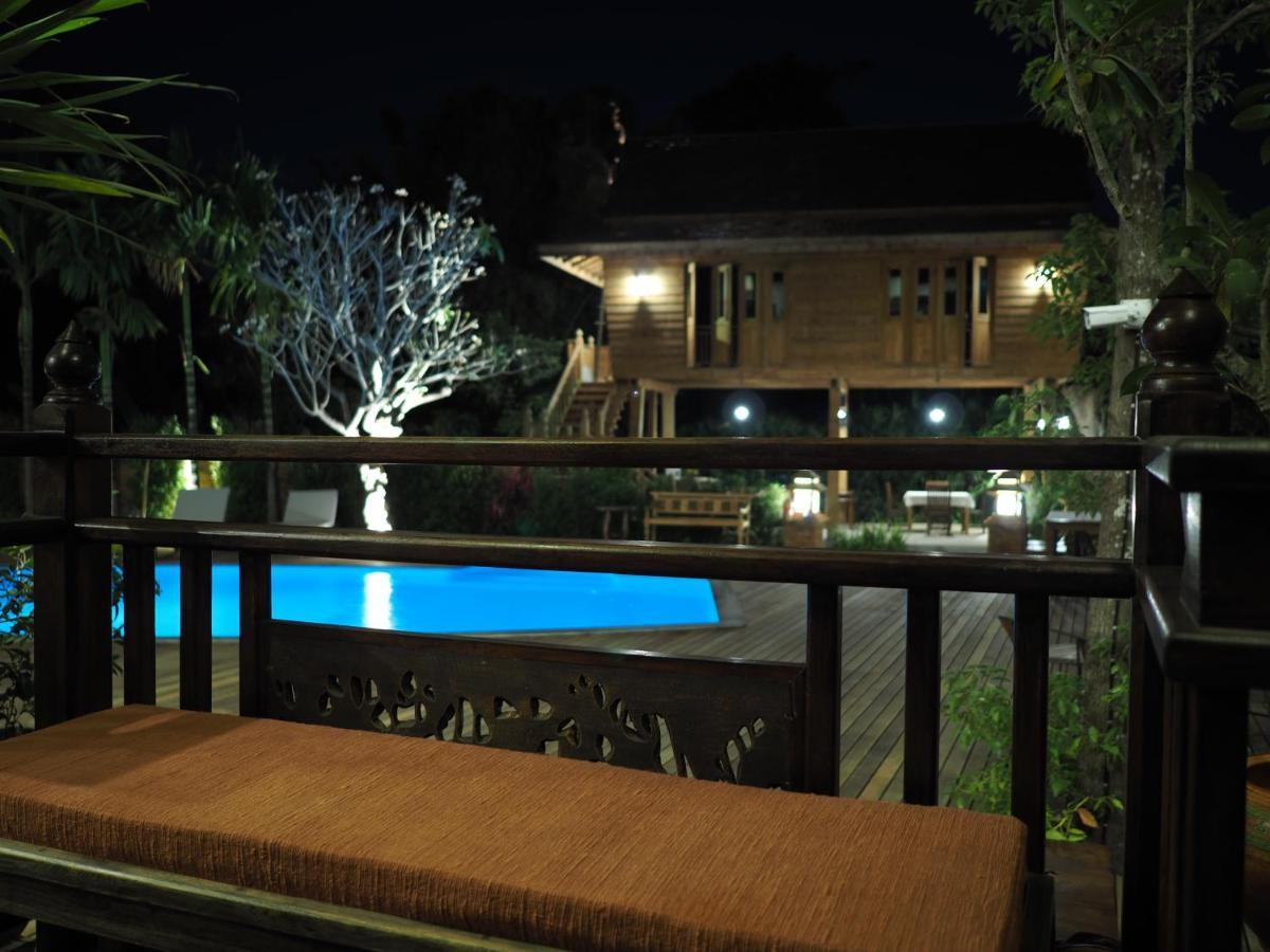 Amata Lanna Village อมตะล้านนาวิลเลจ Chiang Mai Exterior foto